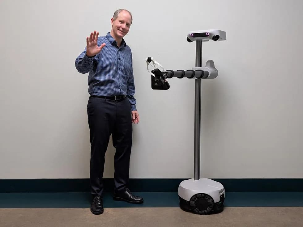 Charlie Kemp, de Hello Robot, y los robots que asisten en casa
