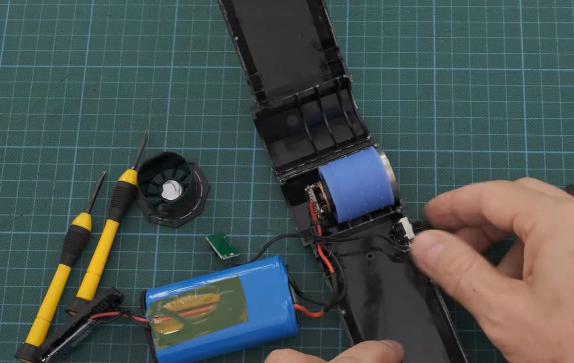 Reciclando sopladores de aire para construir aviones RC