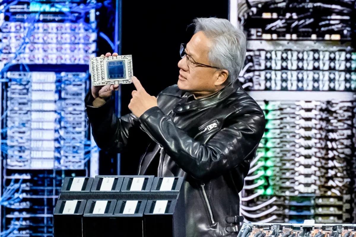 Amazon lanza TorchNeuron para mover apps de PyTorch a sus chips Trainium