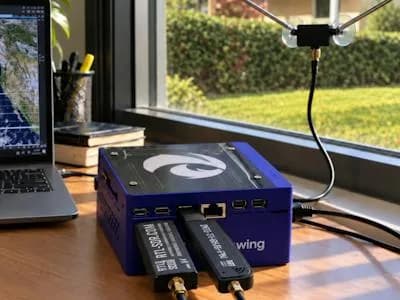 RF Watchkeeper vigila aviones, barcos y satélites con radios SDR