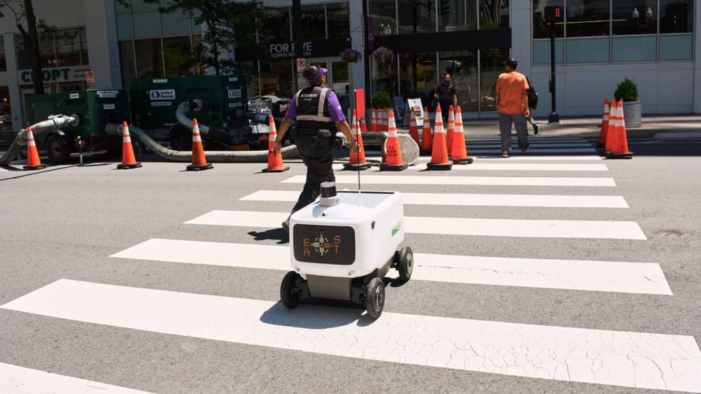 Avride usa VLMs en la nube como red de seguridad para robots