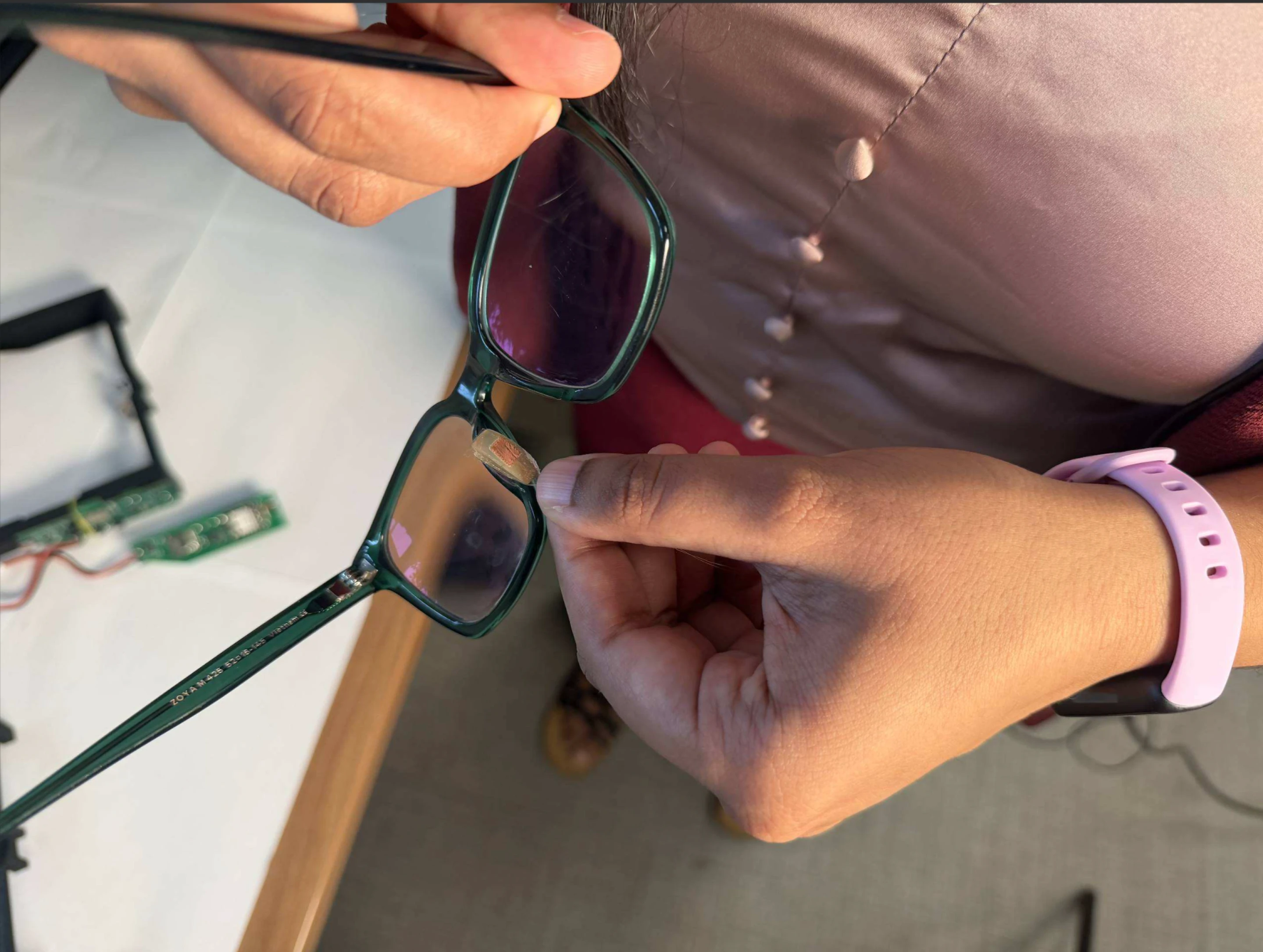 La próxima meta son lentes que procesen por su cuenta, sin necesidad de un teléfono